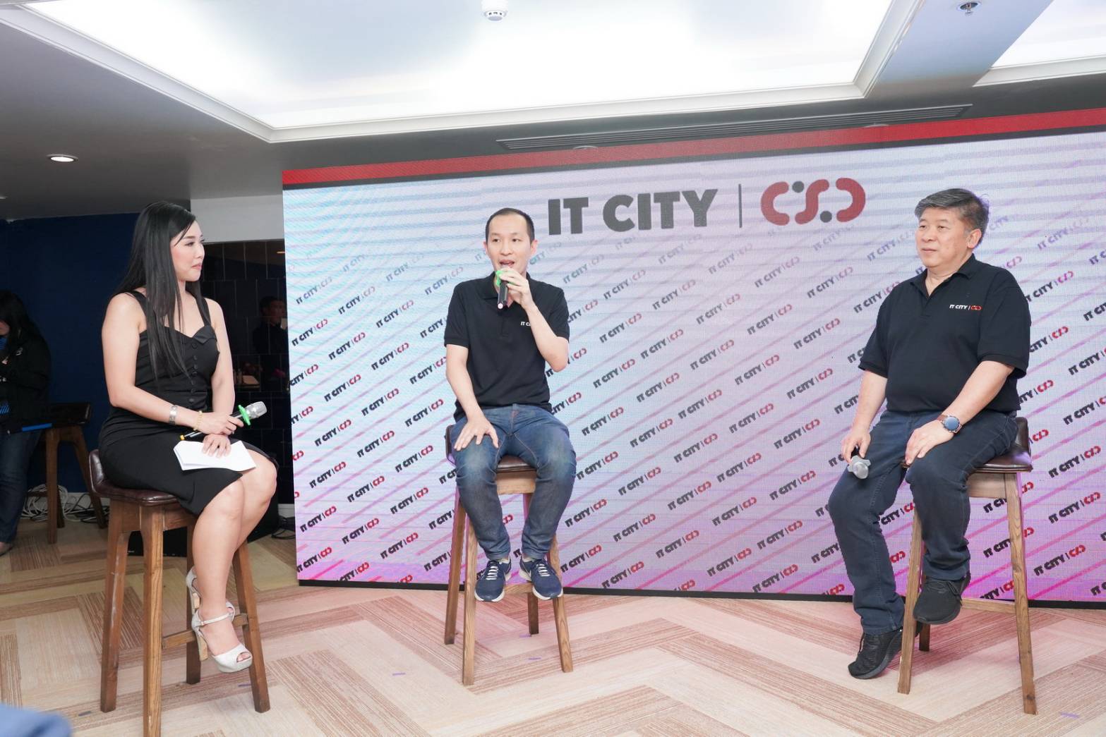 “IT CITY” ควบรวม “CSC” เสริมแกร่ง รุกตลาดไอที ประเดิมปล่อยแคมเปญ “MAX Protection” ประกันสินค้าสองปี