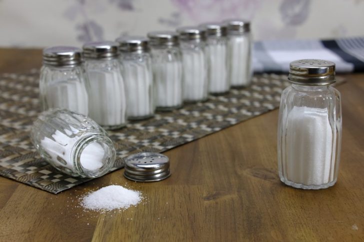 salt-3285023_1920-1200x800