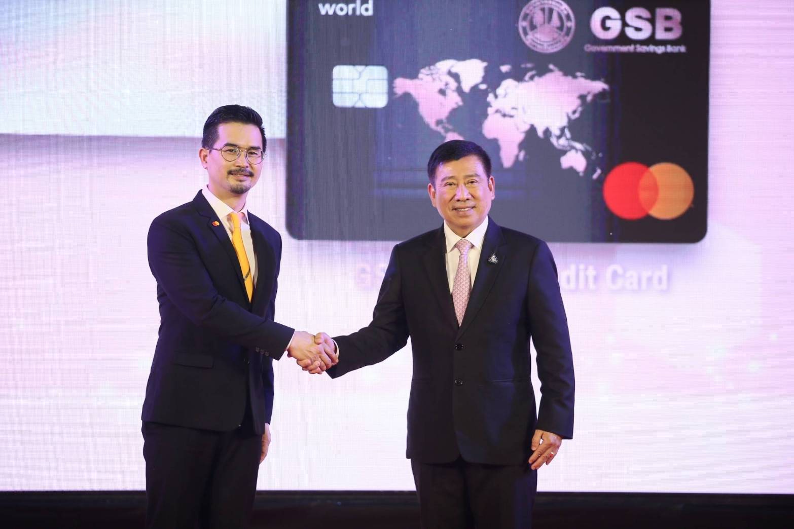 ออมสิน จับมือมาสเตอร์การ์ดเปิดตัว“บัตรเครดิตเวิลด์-อีคอมเมิร์ซ” ตั้งเป้าปี 2563 มีผู้ใช้บัตร 1.5 แสนใบ