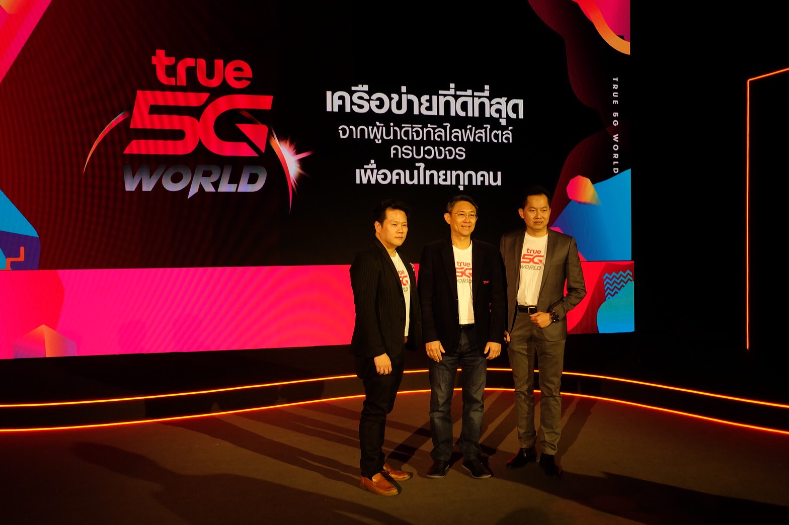 5G สมรภูมิชิง “พันธมิตร” “ทรู” ลุยปักธงผู้นำ AIS สู้ไม่ถอย