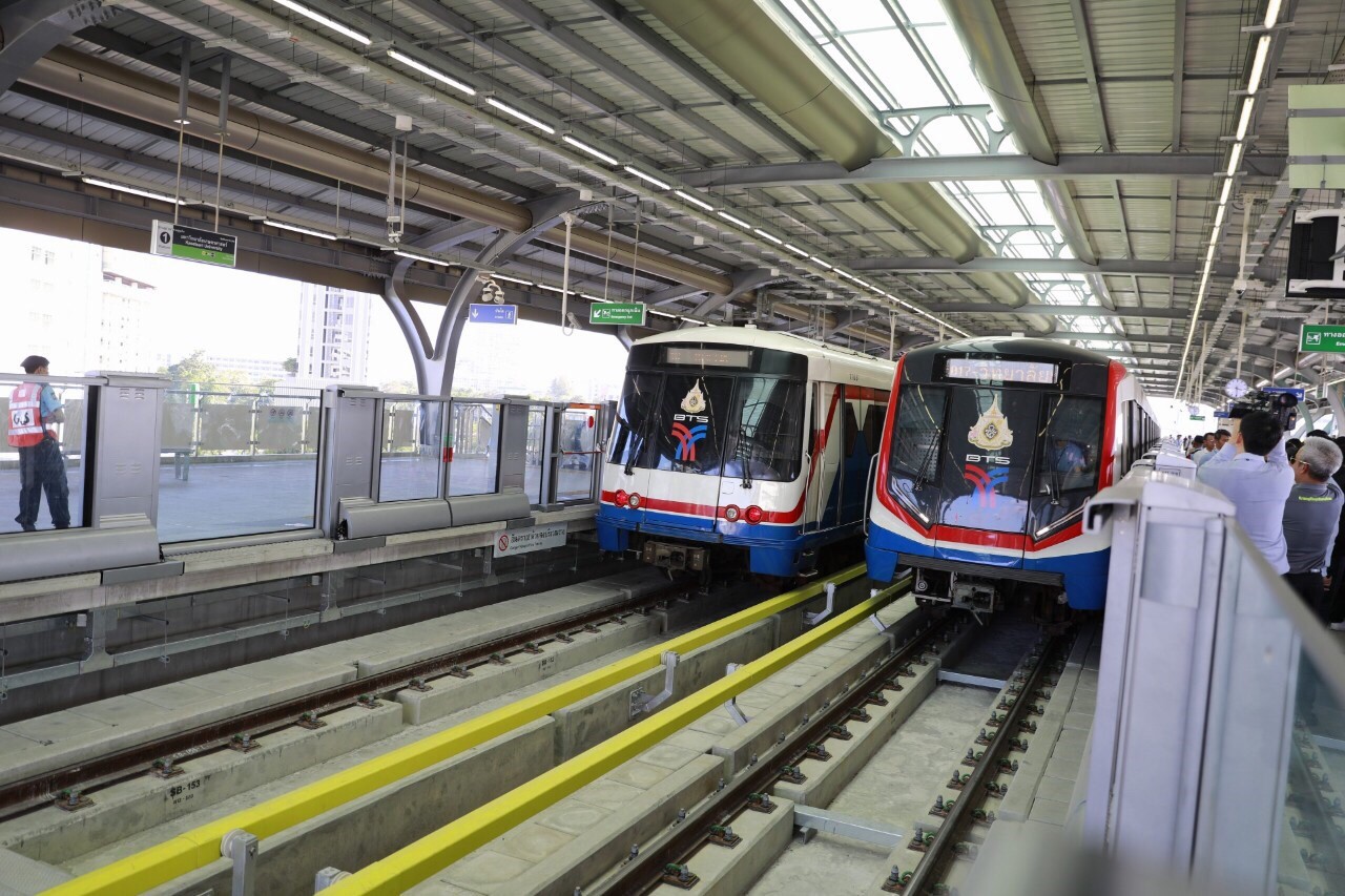 เปิดไม่ถึงเดือนรถไฟฟ้า “ลาดพร้าว-ม.เกษตร” คนนั่งทะลุแสนเที่ยว/วัน-สายสีน้ำเงินเตาปูน-ท่าพระไม่ถึงหมื่น