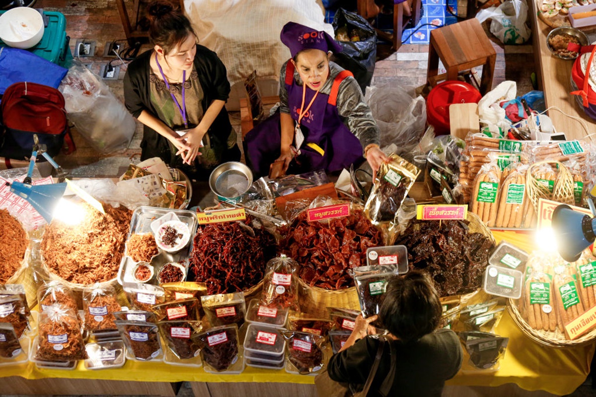หอการค้าฯ 4 ภาคจี้รัฐฟื้นเศรษฐกิจ อัดฉีดฐานราก-ภาคเกษตร-เอสเอ็มอี