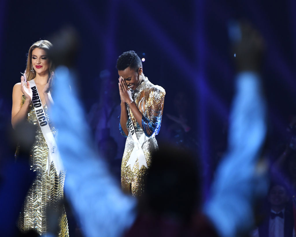 มงลง! “นางงามแอฟริกาใต้”คว้าตำแหน่งมิสยูนิเวิร์ส 2019 สาวผิวสีในรอบ 8 ปี