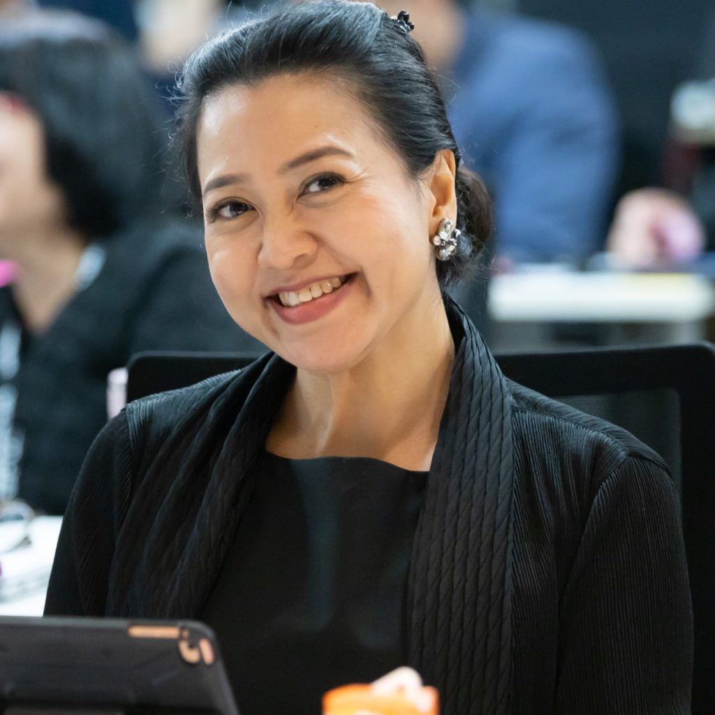 จอมขวัญ คงสกุล