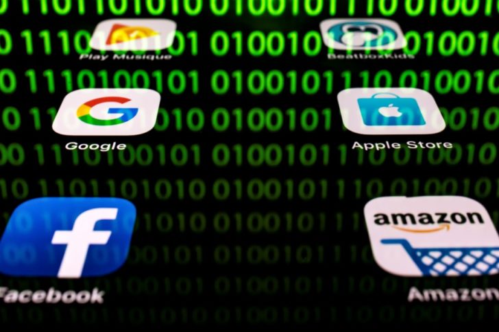 FRANCE-COMPUTING-APP-ECONOMY-SOCIAL MEDIA-RETAIL-HACKING