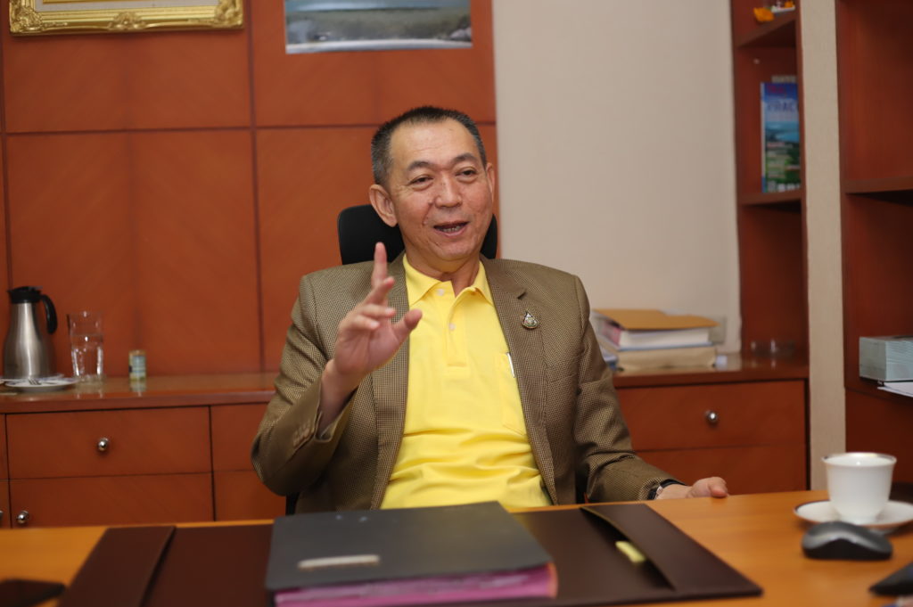 กระทรวงเกษตรฯลุยสร้างแก้มลิง-เจาะบาดาลแก้ภัยแล้งทั่วประเทศ