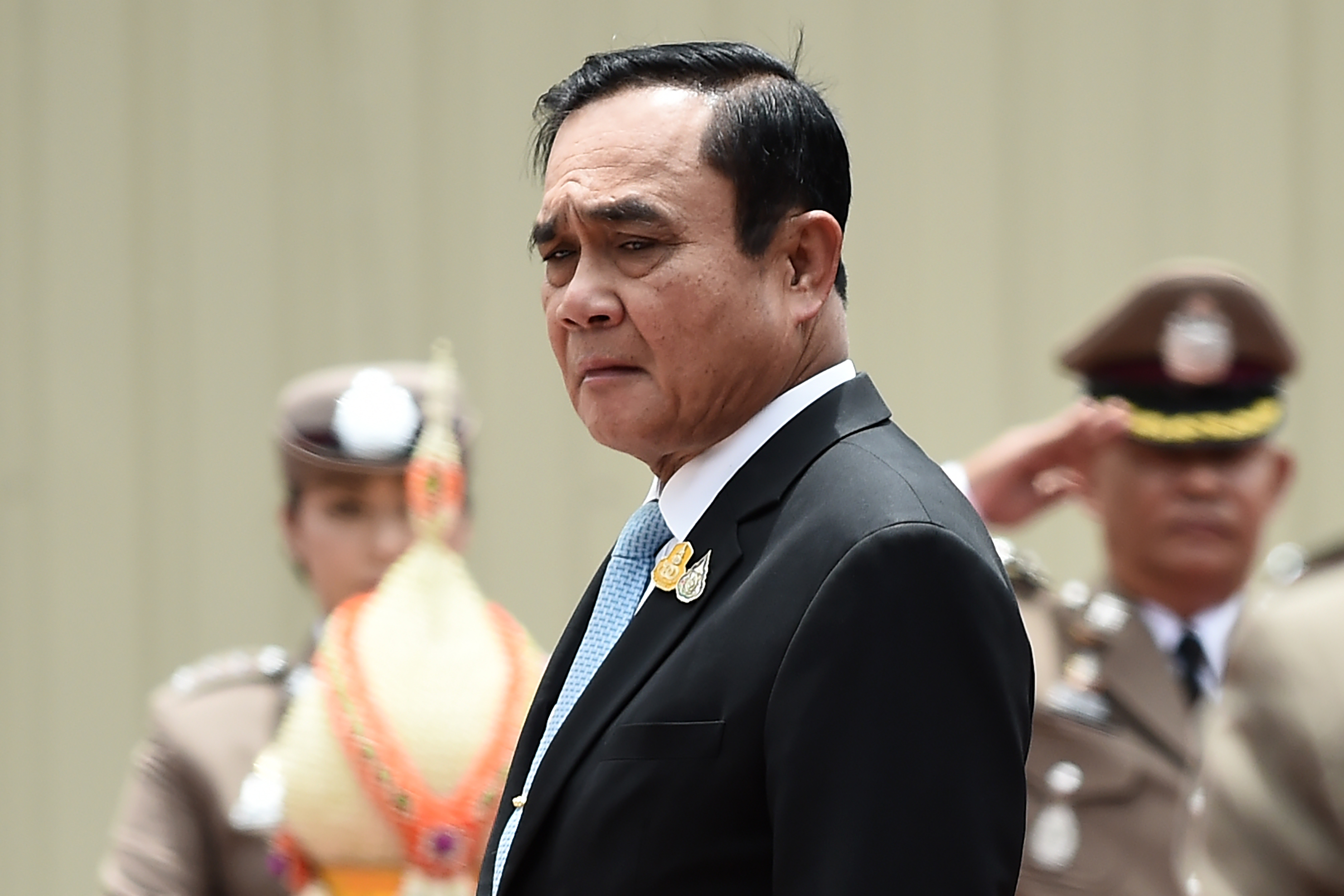 ขอให้ใจเย็นๆ! ‘ประยุทธ์’ ชี้จีนยังไม่ให้เครื่องบินไทยอพยพคน ลั่นเตรียมพร้อมกว่า 1 เดือนแล้ว