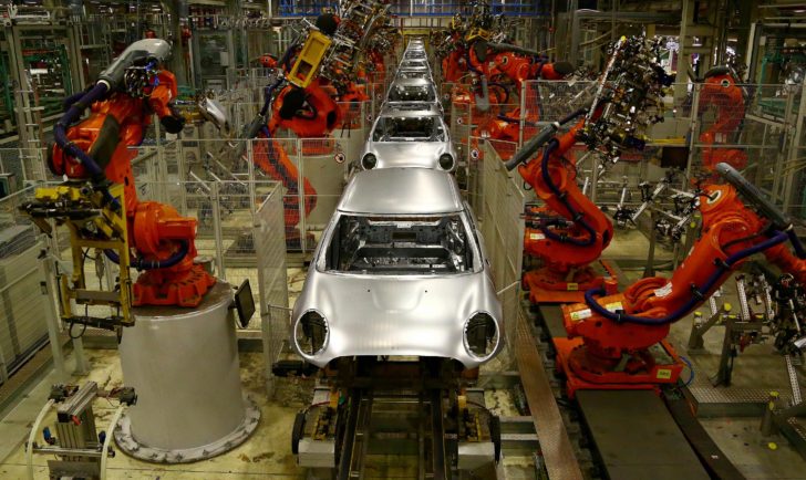 BRITAIN-GERMANY-ECONOMY-MANUFACTURING-BMW-MINI