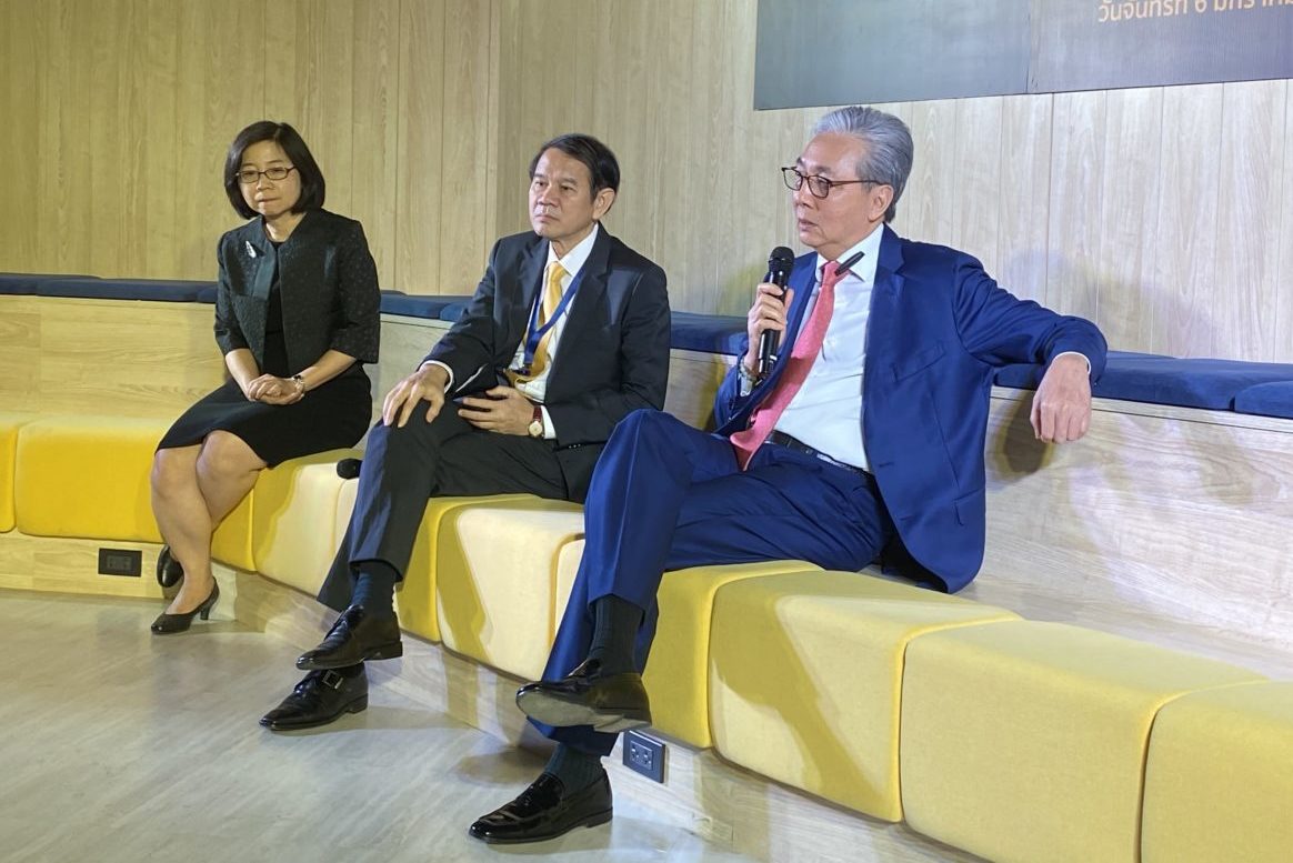 ทีมเศรษฐกิจขาใหญ่ “สมคิด” ปั้นคลัง ผนึก ธ.ก.ส.-EEC-บีโอไอ ชิงซีน “รัฐอิสระ”