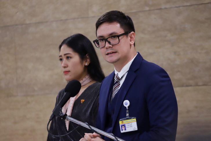 กมธ.กฏหมาย เรียก “บิ๊กตู่” พร้อม 3ผบ.ทบ. แจง ข้อหาละเมิดสิทธิ หลังพล.ต.บุรินทร์ ซัดทอด