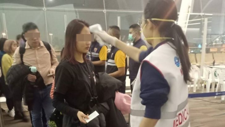 สายการบินไม่รับกลุ่มผู้โดยสารชาวจีน 10 รายจากภูเก็ตกลับประเทศ หลังพบเด็กมีไข้สูง