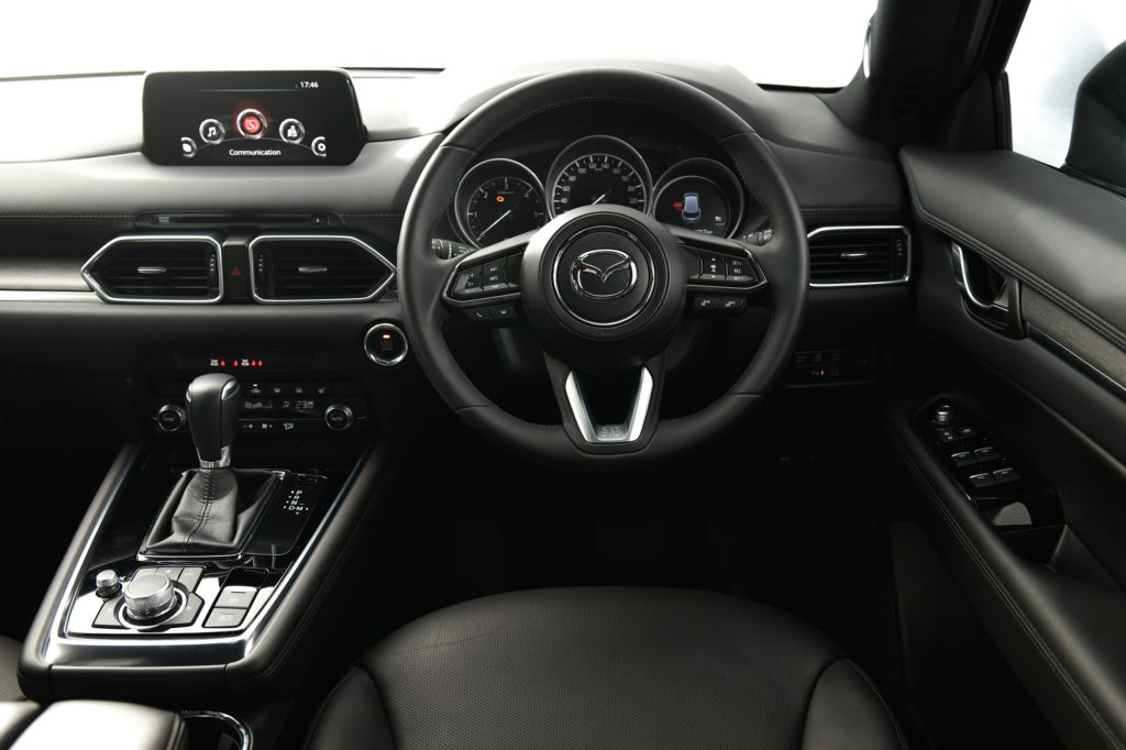 รีวิว มาสด้า ซีเอ็กซ์-8 (Mazda CX-8) โฉมใหม่