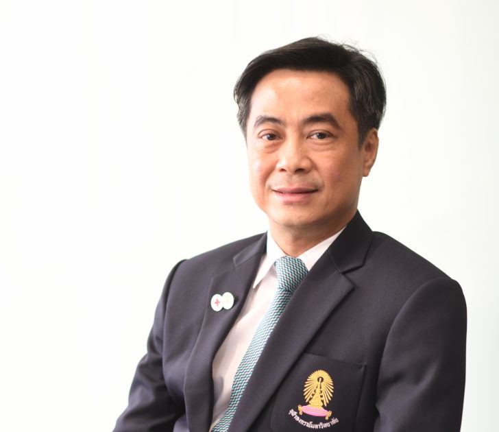 ศ.นพ.สุทธิพงศ์ วัชรสินธุ “จุฬาฯ” ผุดแพทย์อินเตอร์ เรียน 4 ปี ตอบโจทย์ EEC ปั้นหมอไทยสู่โกลบอล