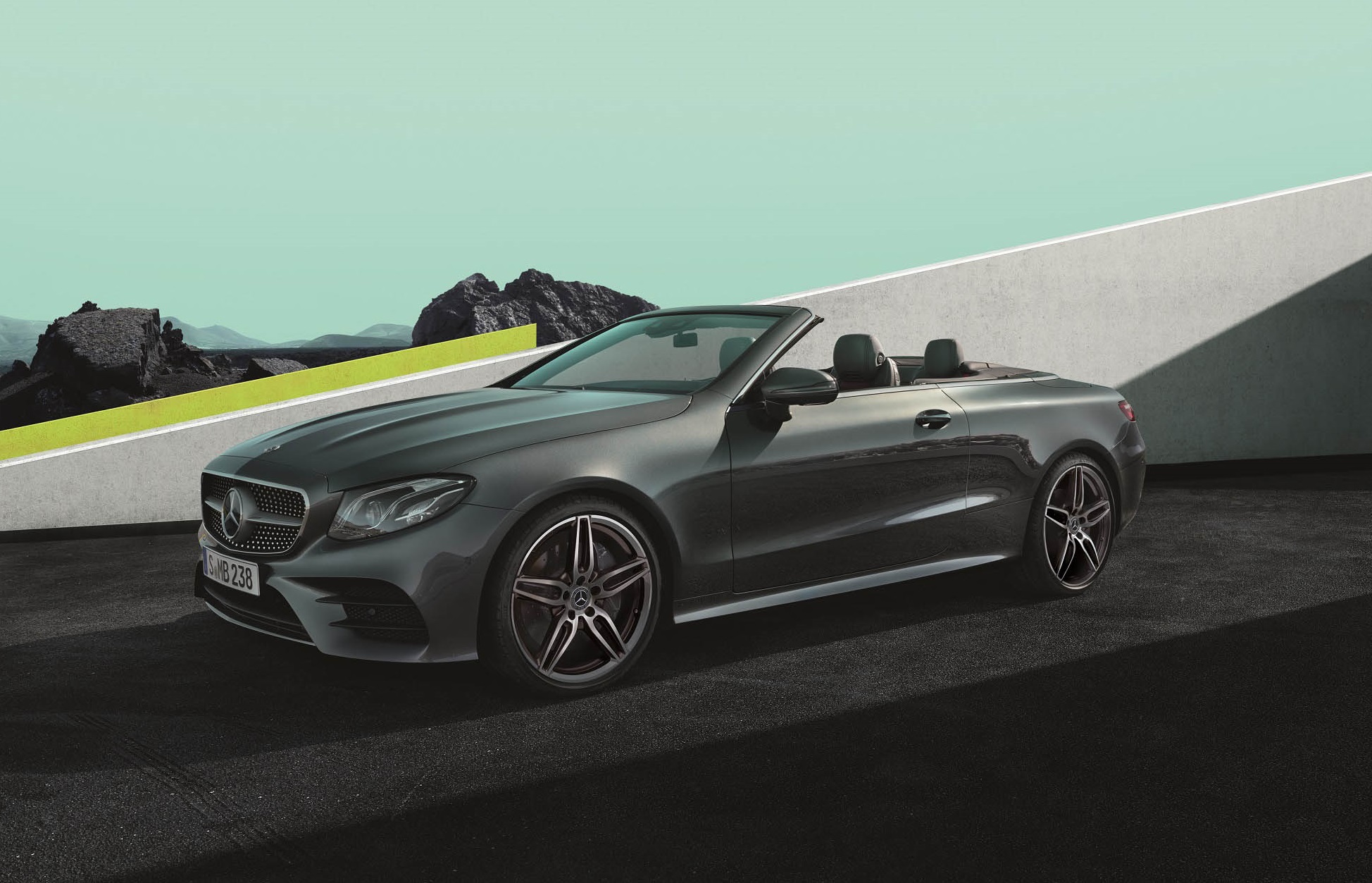 เมอร์เซเดส-เบนซ์ E 300 Cabriolet เท่ เท่…เปิดประทุน