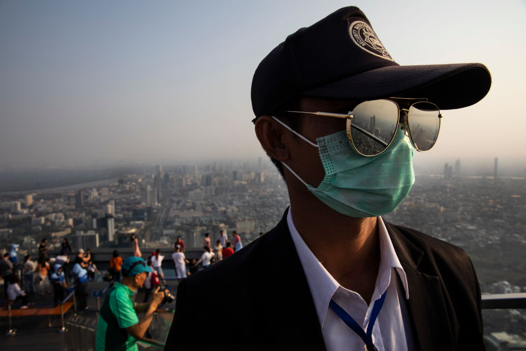 PM2.5 พุ่งอีก! พบ 33 เขตกรุงเทพฯ จม “ฝุ่นพิษ” แย่ติดอันดับ 6 ของโลก