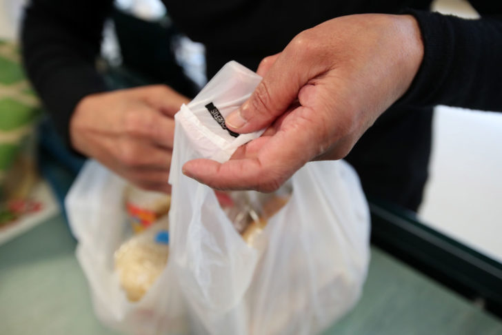 NZ Government Consider Banning Single-Use Plastic Bags