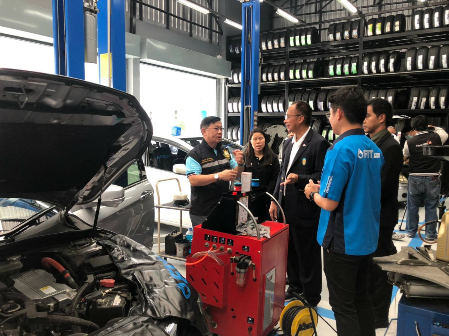 กรมควบคุมมลพิษ ผนึก ส.อ.ท. เปิดศูนย์อู่บริการซ่อมรถ ลดฝุ่น PM2.5 ใน FIT AUTO 51 จุด