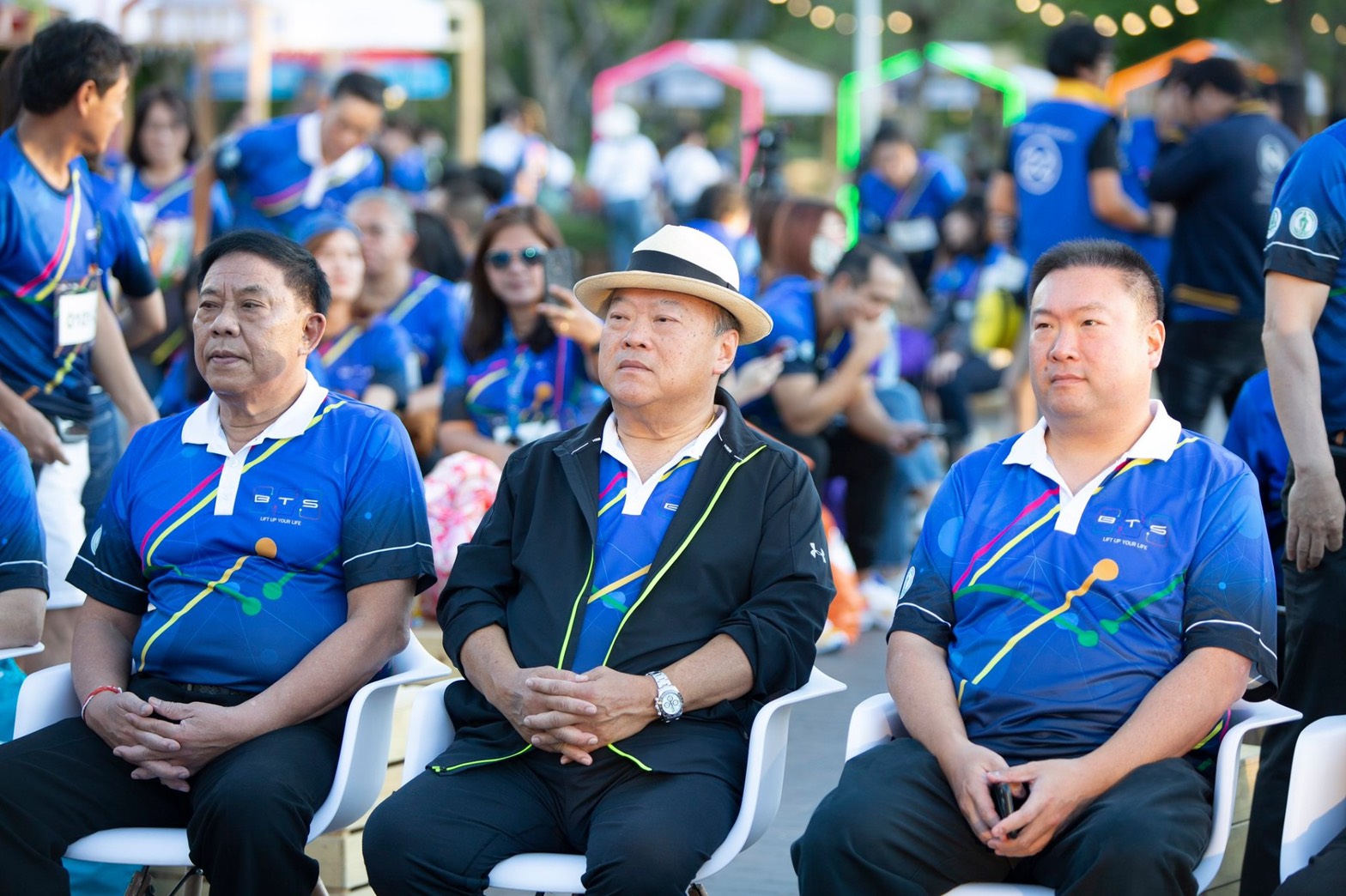 กทม.เปิดรถไฟฟ้าบีทีเอส “สถานีวัดพระศรีฯ” ฟรีถึงต.ค.”คีรี” แท็กทีมชิงเค้กสายสีส้ม1.4แสนล้าน