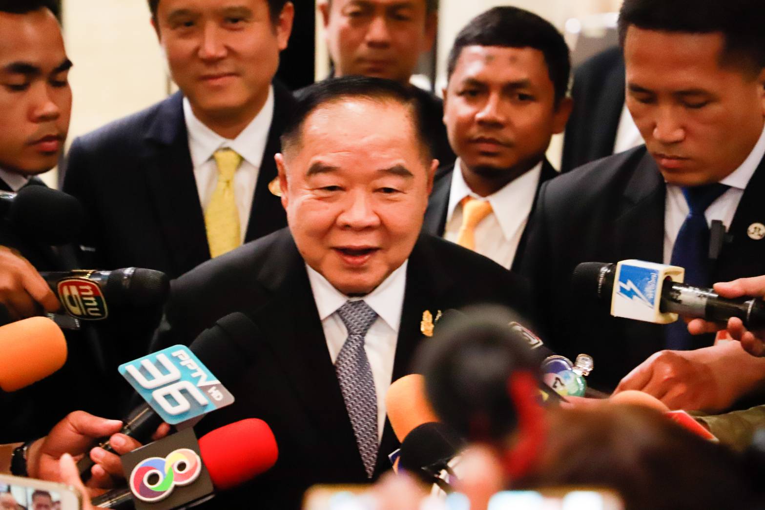 ล้วงคอเสรี! งูเห่าเสรีรวมไทยโผล่ “ไว้วางใจ” ประวิตร 3 เสียง