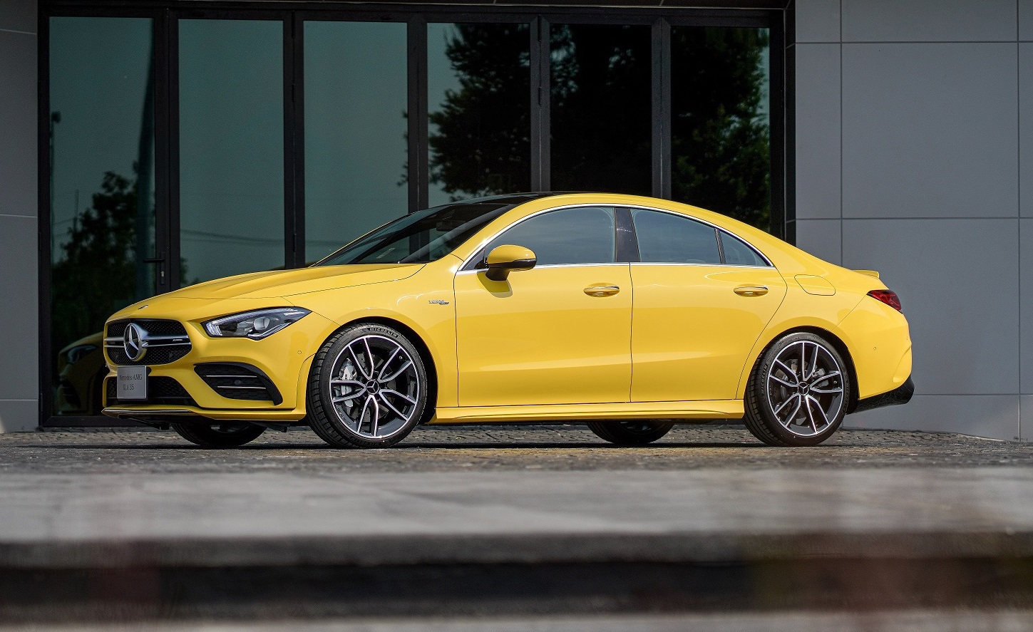 เมอร์เซเดส เอเอ็มจี CLA 35 4MATIC สปอร์ตเต็มพิกัด