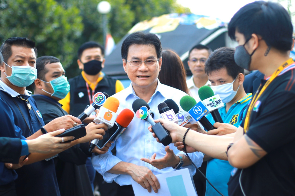 จุรินทร์ สั่งพาณิชย์ ส่ง “คาราวานรถพุ่มพวง” บริการถึงหน้าบ้าน ช่วยประชาชน ฝ่าภัยโควิด-19