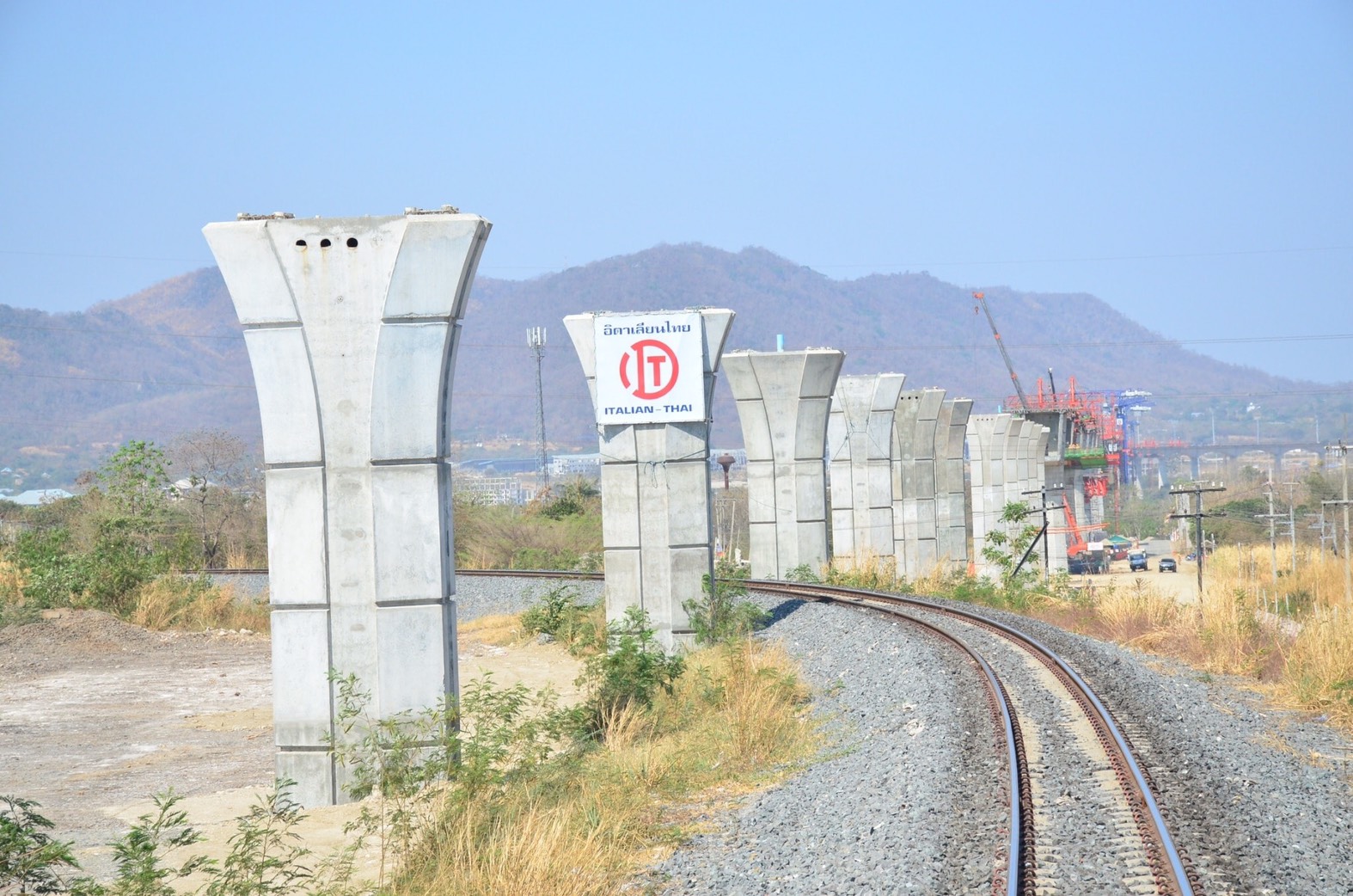 สปีดรถไฟทางคู่ 5 สายแสนล้าน รื้อแบบ “ยกระดับ” ช่วงโคราช