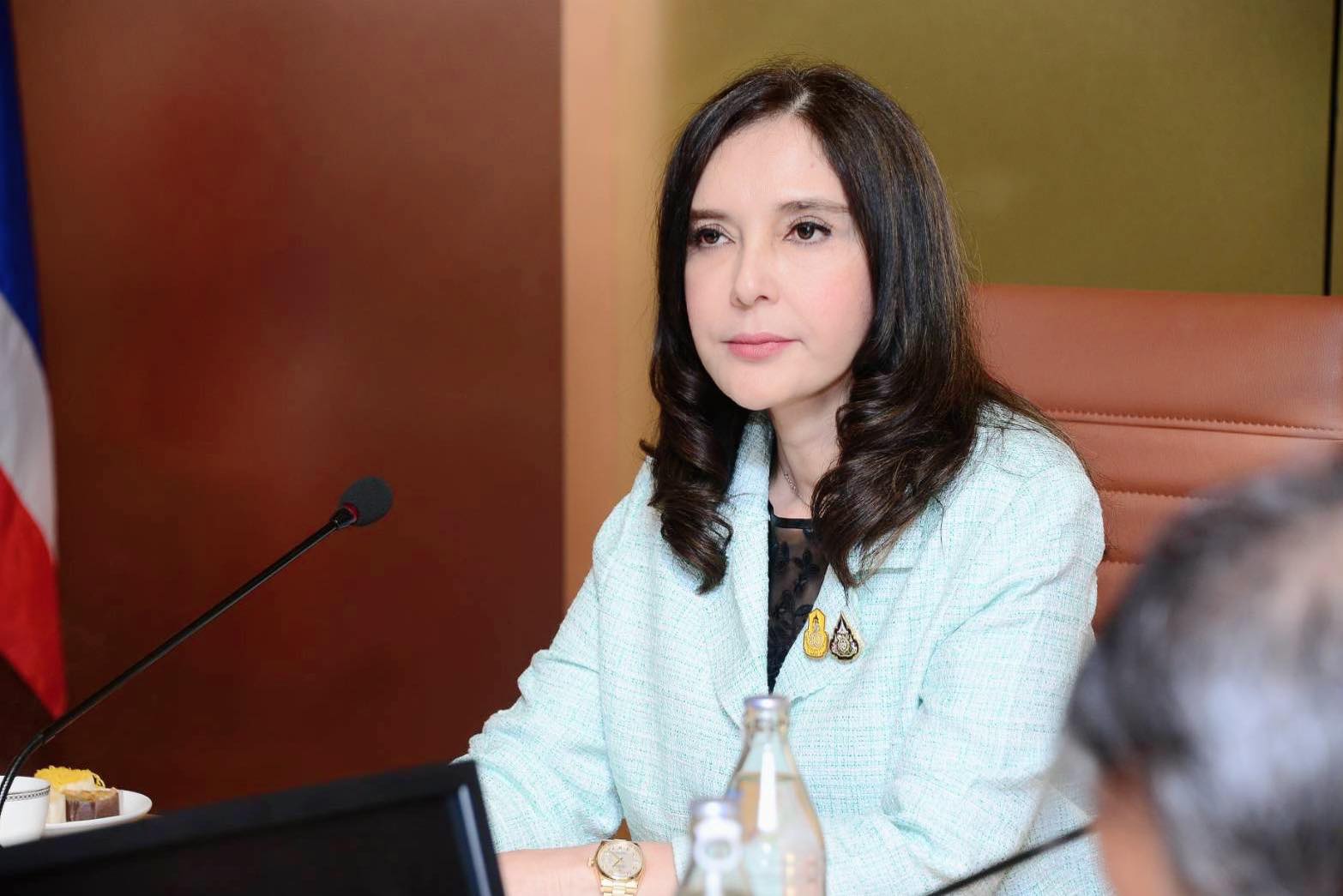 หวั่นตลาดจีนชะงัก 6 เดือน “มนัญญา” อัด 400 ล้าน จ่อคลอดมาตรการอุ้มชาวสวนผลไม้รับมือไวรัสโควิด