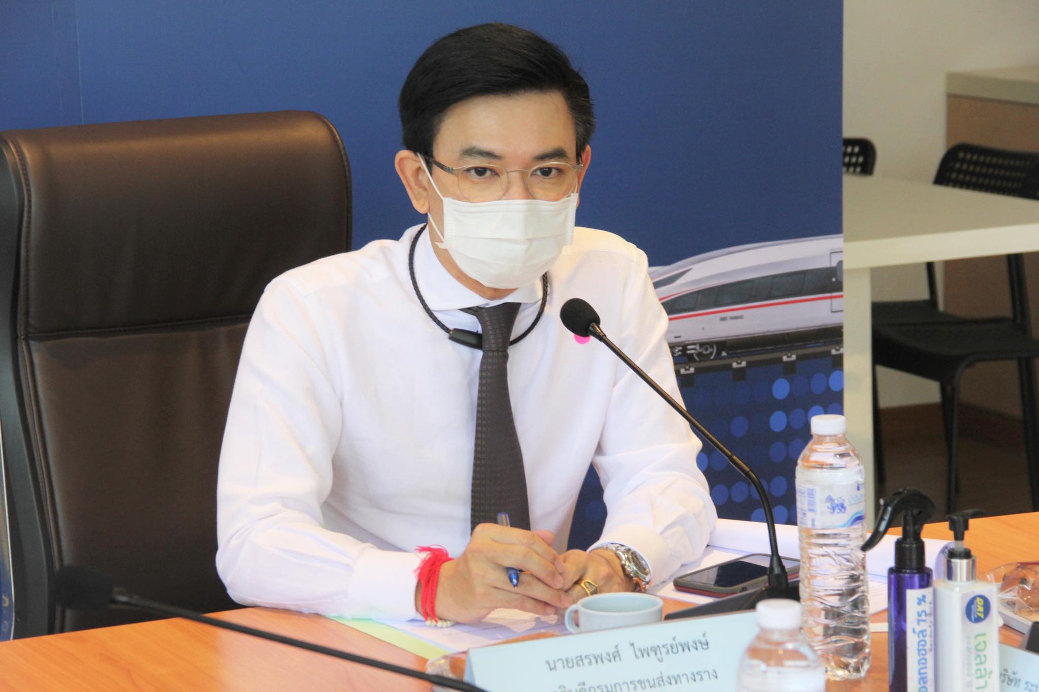 “กรมราง” ผนึกผู้ให้บริการรถไฟฟ้าตั้งจุดบริการหน้ากาก-คัดกรองทุกสถานีสู้โควิด-19