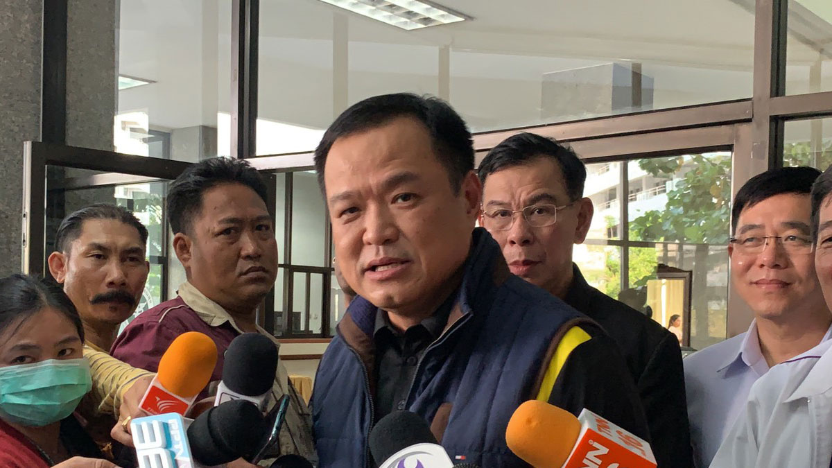 ‘อนุทิน’ จ่อเสนอปิดสถานบันเทิงทั่วประเทศ สกัดการแพร่ระบาดโควิด-19