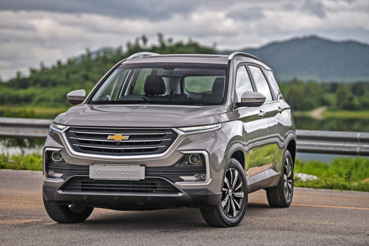 All-New Chevrolet Captiva Premier_ext. F3Q mountains_small
