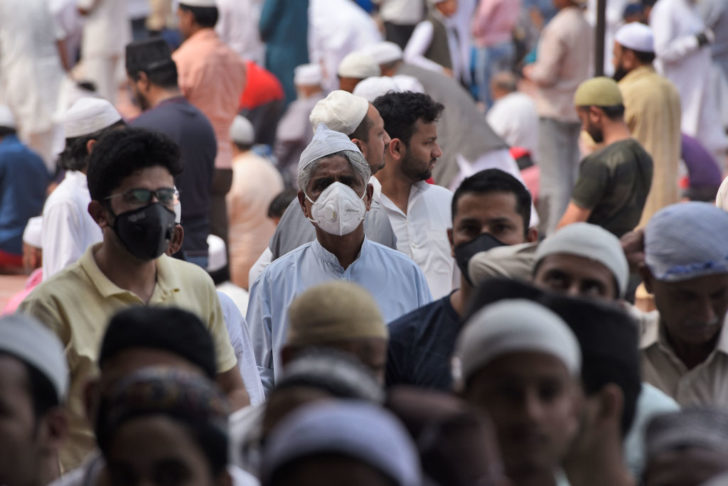 Ignoring Covid-19 Warnings, Indian Muslims Crowd Mosques For Friday Prayers