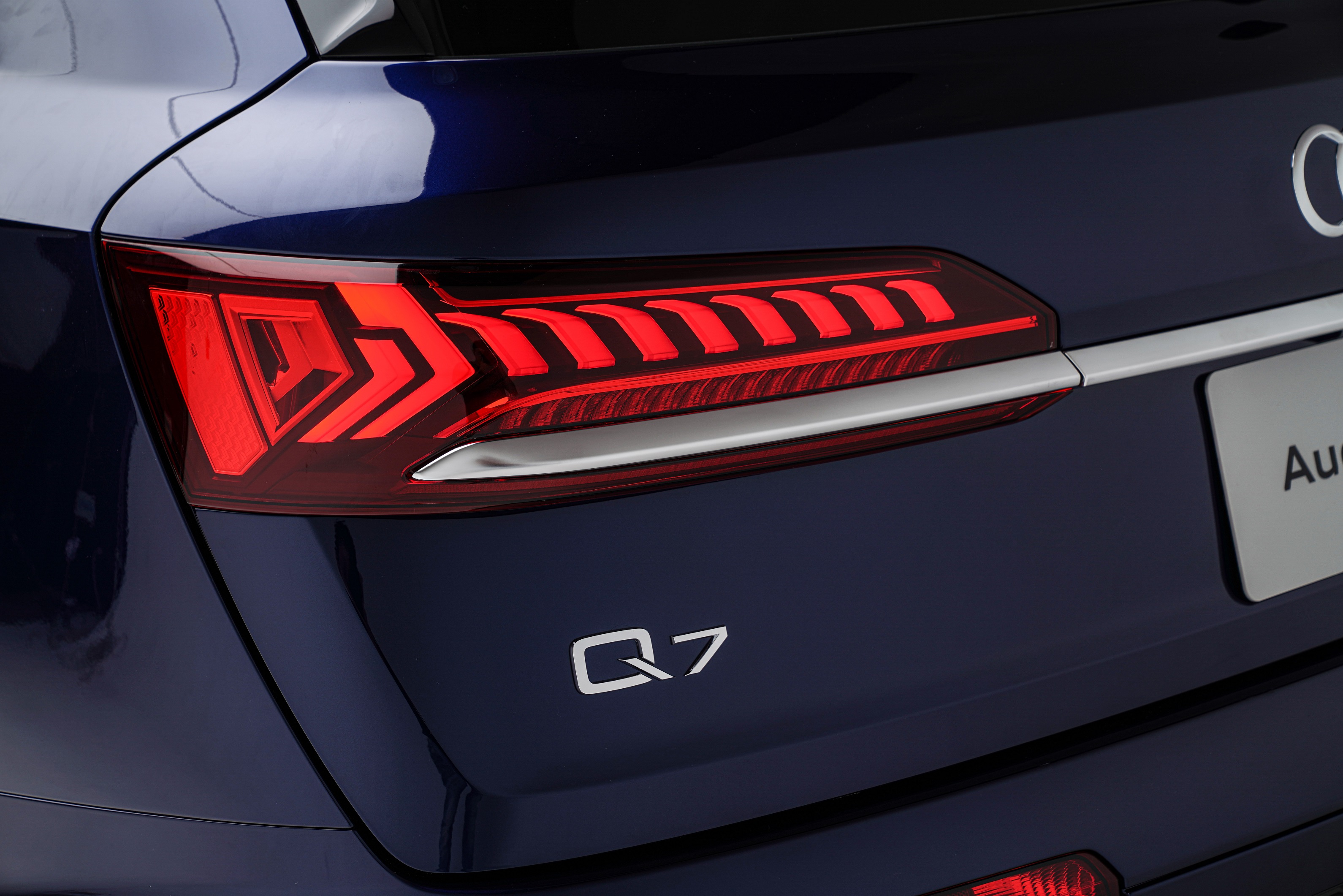 ออดี้ เอาใจลูกค้าส่ง Q7 ใหม่ ออพชั่นทะลักเคาะราคา 4.8 ล้านบาท