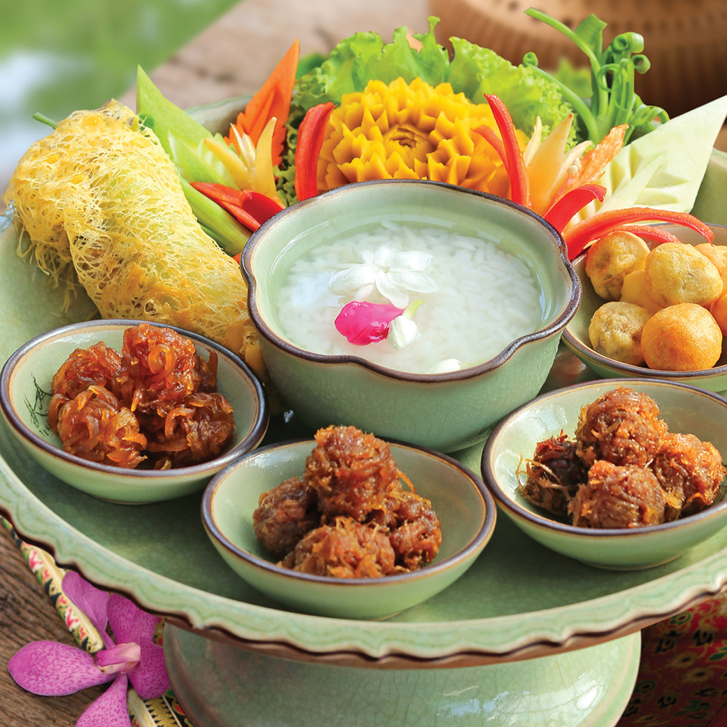 อร่อยชุ่มฉ่ำกับข้าวแช่ชาววัง โดย อ.มัลลิการ์