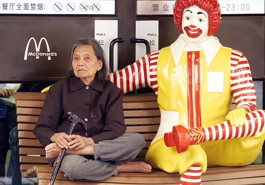 แมคโดนัลด์ในจีนประกาศห้ามคนผิวสีเข้าร้าน หวั่นเชื้อโควิด-19