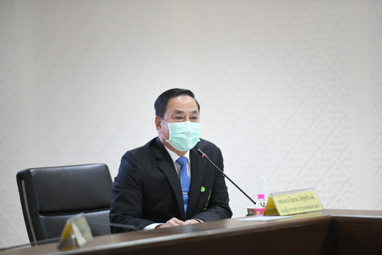 กทม.ถกกรรมการโรคติดต่อ 2 พ.ค. ปรับแผนผ่อนปรนกิจการตาม ศบค.