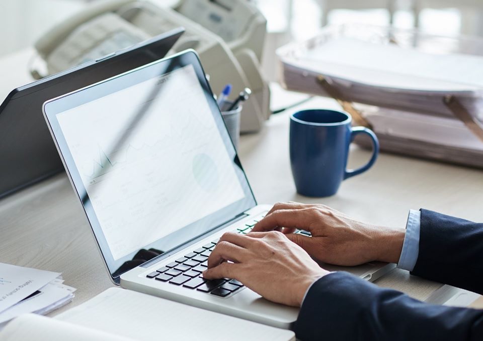 6 เคล็ดลับ ใช้ไฟสุดประหยัด ช่วง Work from home