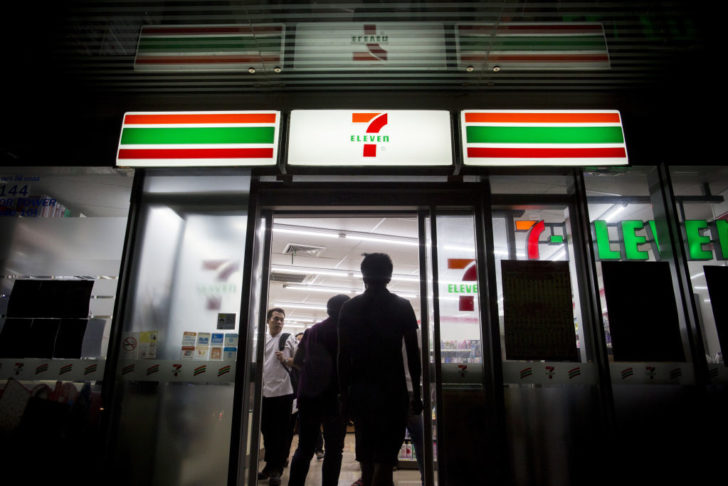 Night 7-11 เซเว่น