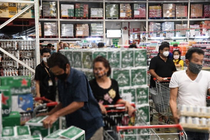 PCC-แห่ซื้อเหล้า-เบียร์ตุน ก่อนประกาศห้าม