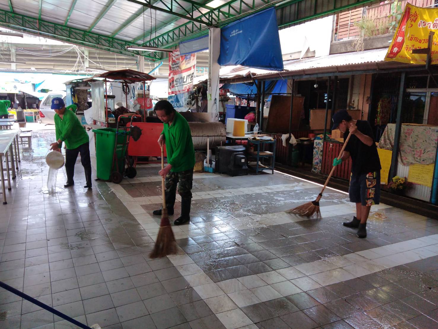 กทม.กำหนดมาตรการจัดระเบียบตลาดลดเสี่ยงโควิด-19