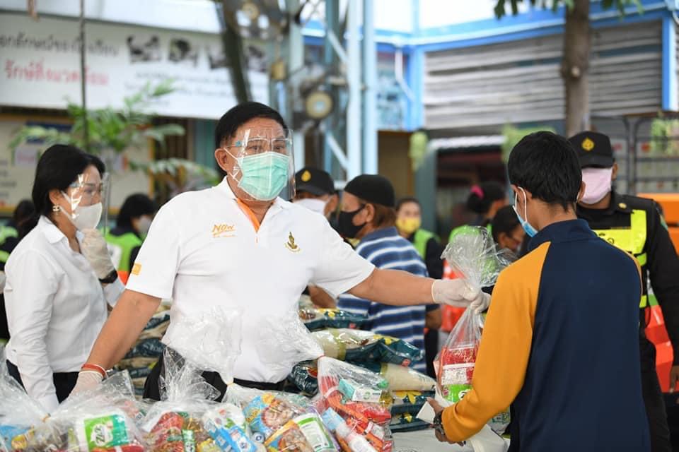 ผู้ว่ากทม. แจงมาตรการผ่อนปรน 8 ประเภทกิจการ ต้องรอประกาศ ศบค.