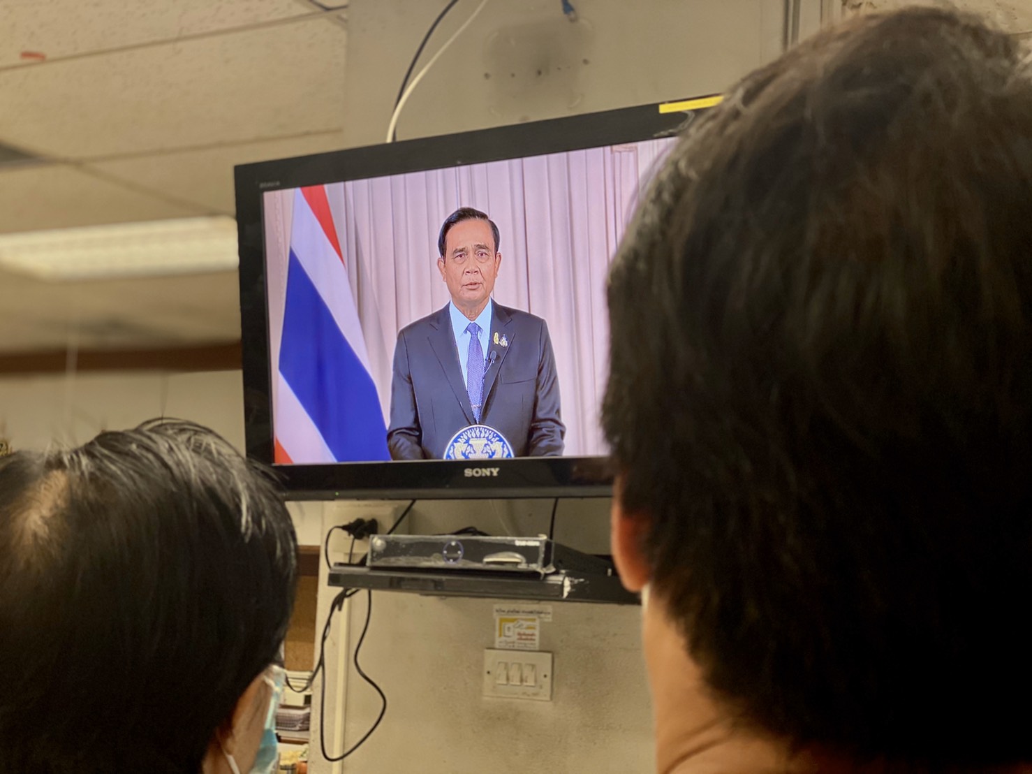 นายกฯ ประกาศเคอร์ฟิวทั่วราชอาณาจักร ระงับโควิดเป็นศูนย์ คาดโทษฝ่าฝืนจับปรับแน่