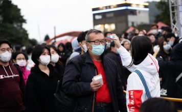 อัพเดต : วิธีสังเกตอาการโรคโควิด-19 มีอาการทางผิวหนังร่วมกับไข้-ไอ