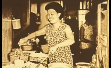 “ศิริวรรณ หอยทอด-ผัดไทย” เผยเคล็ดลับครองใจลูกค้ากว่า 60 ปี