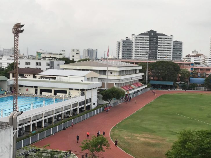 สนามกีฬา