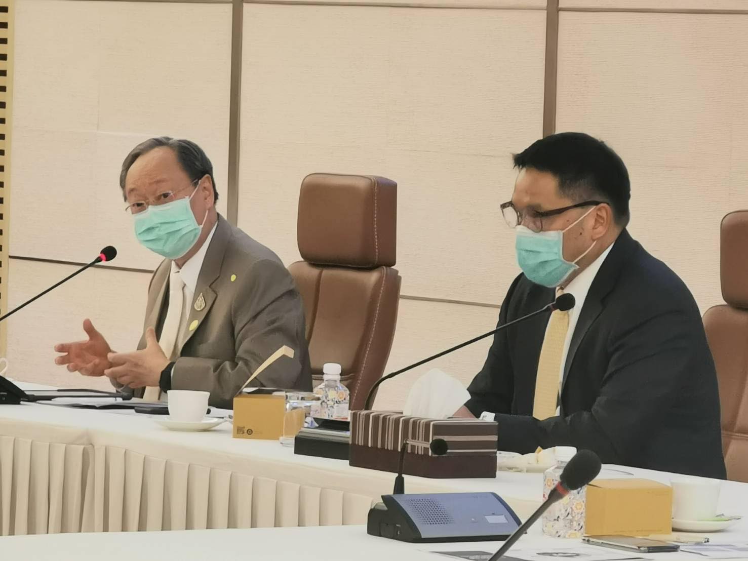 ติวเข้ม! ส.ส.พลังประชารัฐ 30 คน “อุตตม” รับศึกอภิปรายพ.ร.ก.กู้เงิน