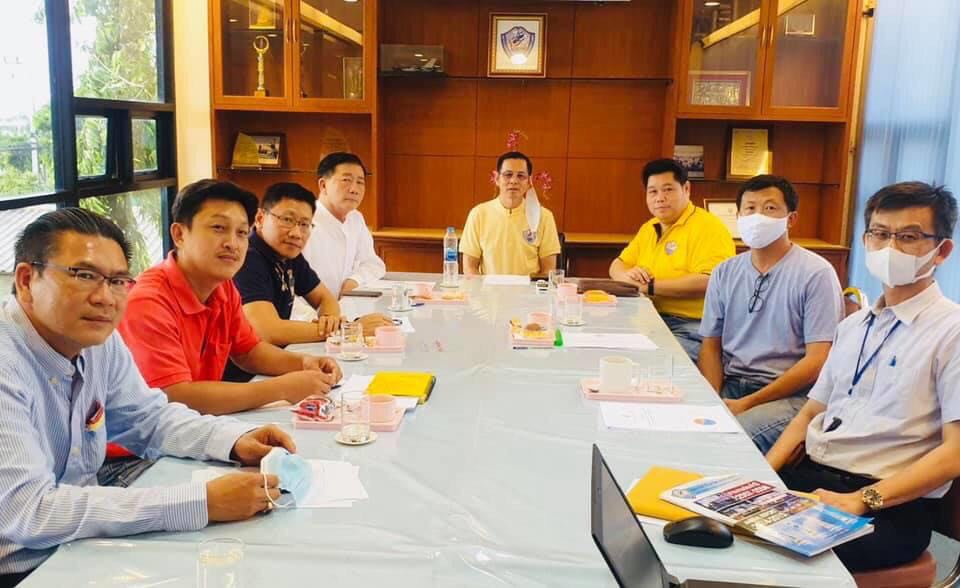 รถโดยสารโคราชร้องรัฐจ่ายชดเชยค่าโดยสาร 30% อุดขาดทุนมาตรการเว้นระยะห่าง
