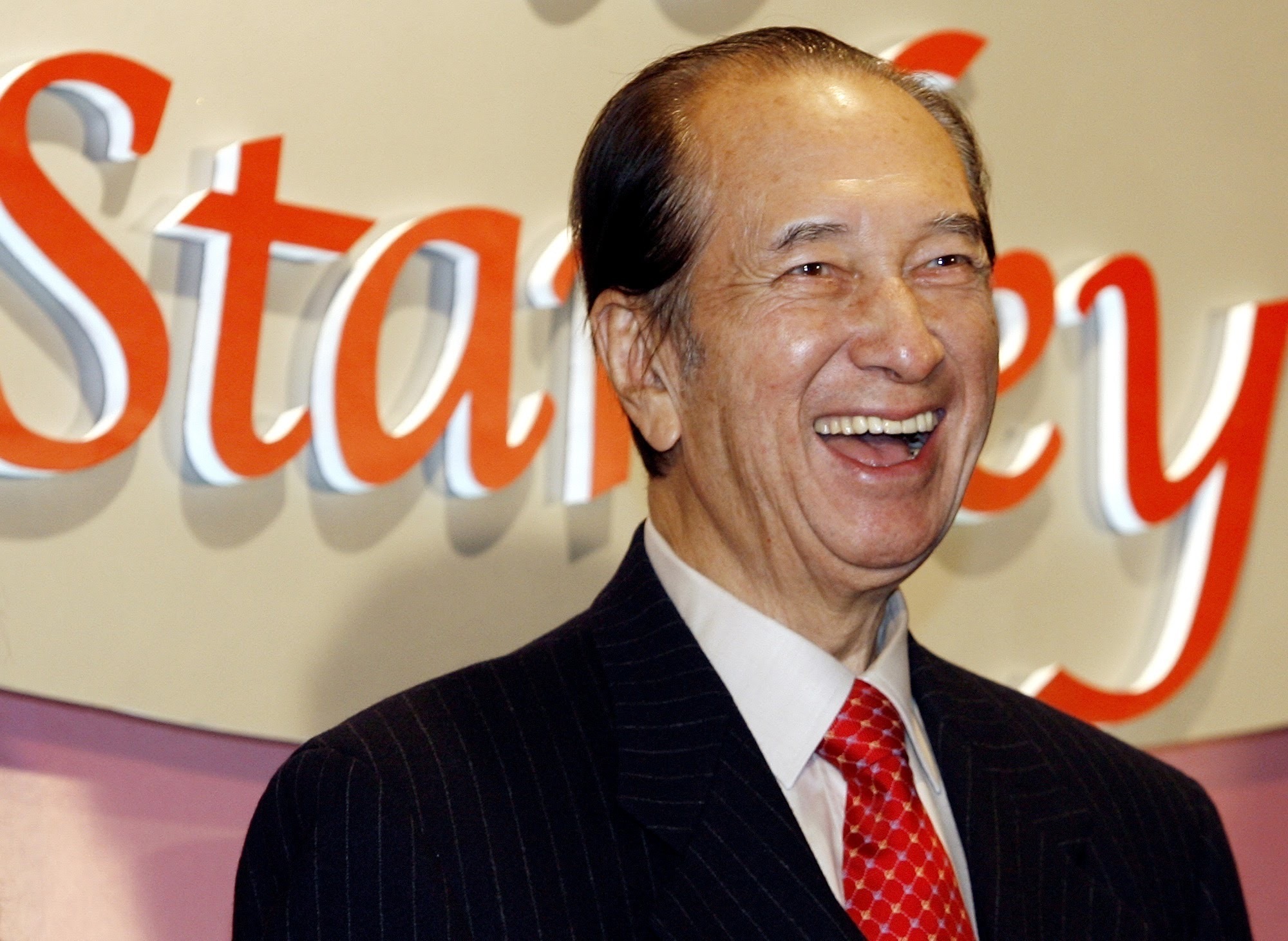 ‘สแตนลีย์ โฮ’ ราชากาสิโนมาเก๊าเสียชีวิตอย่างสงบในวัย 98 ปี