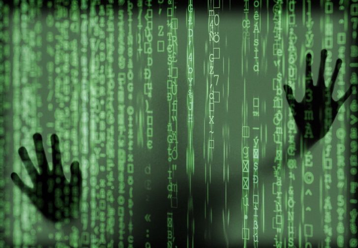 hacker-4031973_1280