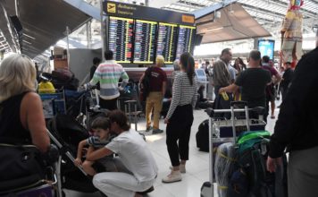 “บิ๊กตู่” สั่งเจรจาเปิด “ทราเวลบับเบิ้ล” รับปลดล็อกการเดินทางระหว่างประเทศ