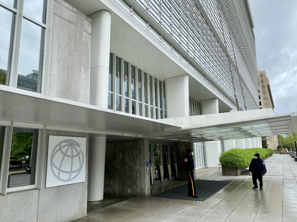 “World Bank” ปรับลดจีดีพีโลก’63 หดตัว 5.2% ต่ำสุดตั้งแต่สงครามโลกครั้งที่ 2